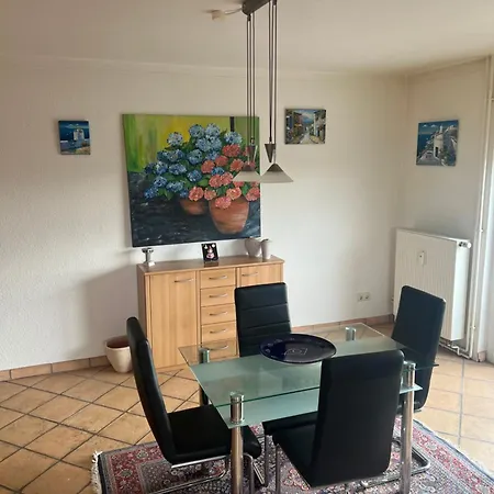 Sehr Grosse Naehe Duesseldorf, Flughafen Und Messe Apartman Duisburg